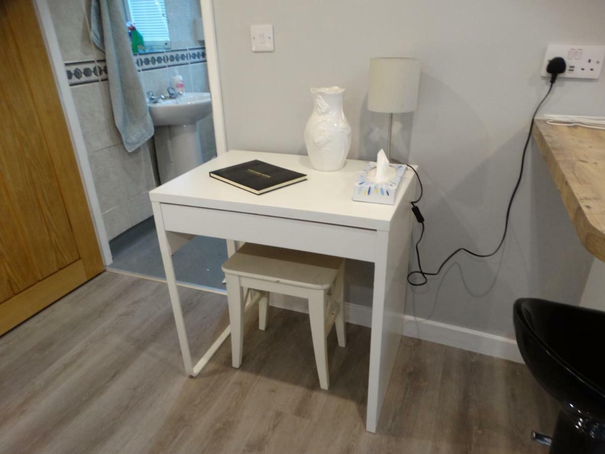 The Annexe Apartment Preston  Bagian luar foto