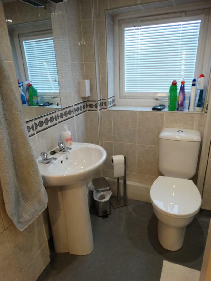 The Annexe Apartment Preston  Bagian luar foto